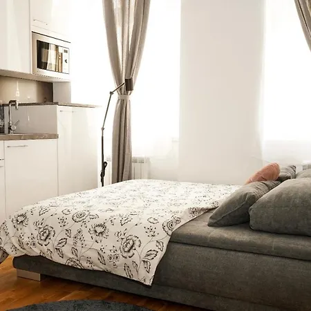 Appartement City Centre 1 309 *